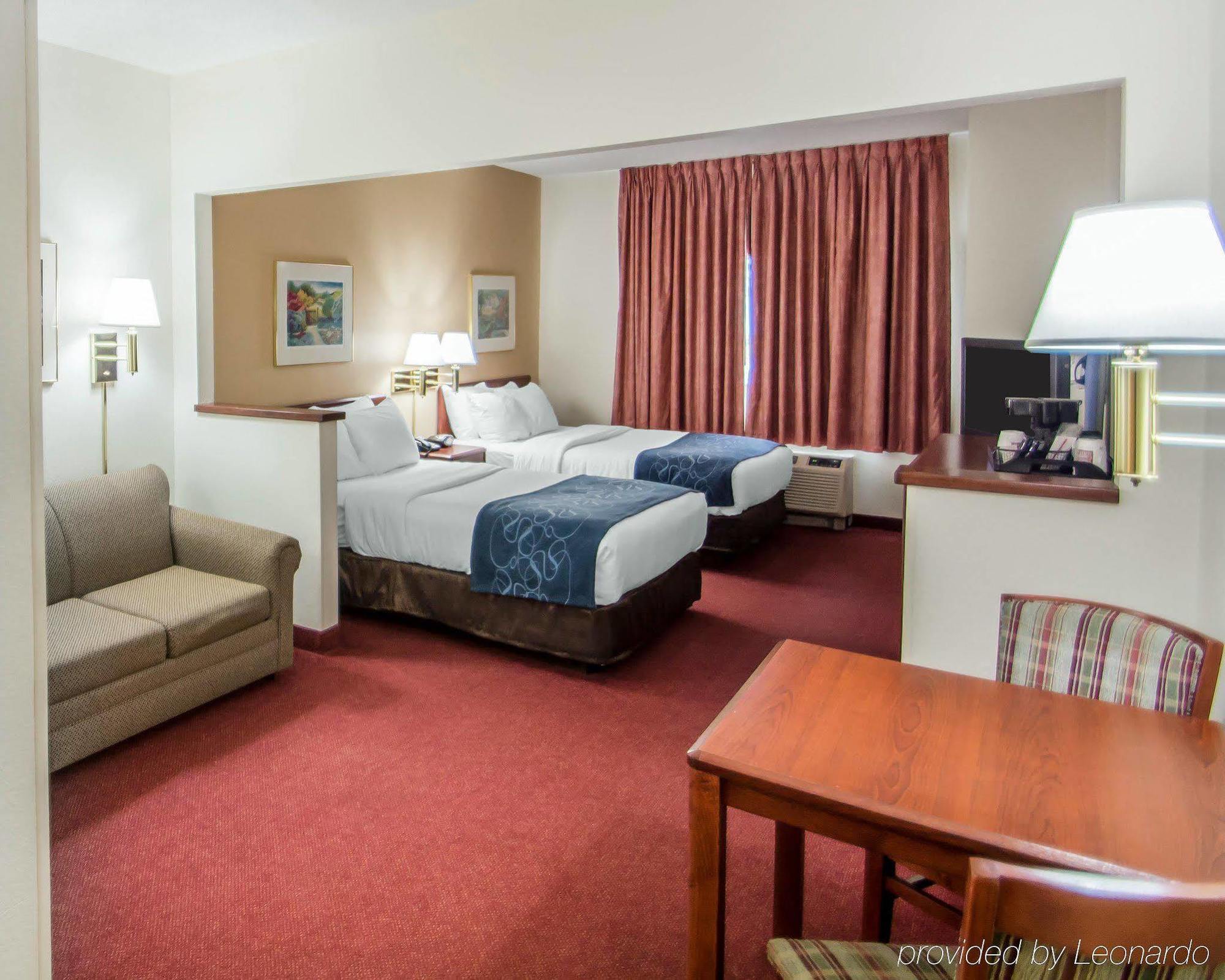 Comfort Suites Rochester Henrietta University Area Zewnętrze zdjęcie