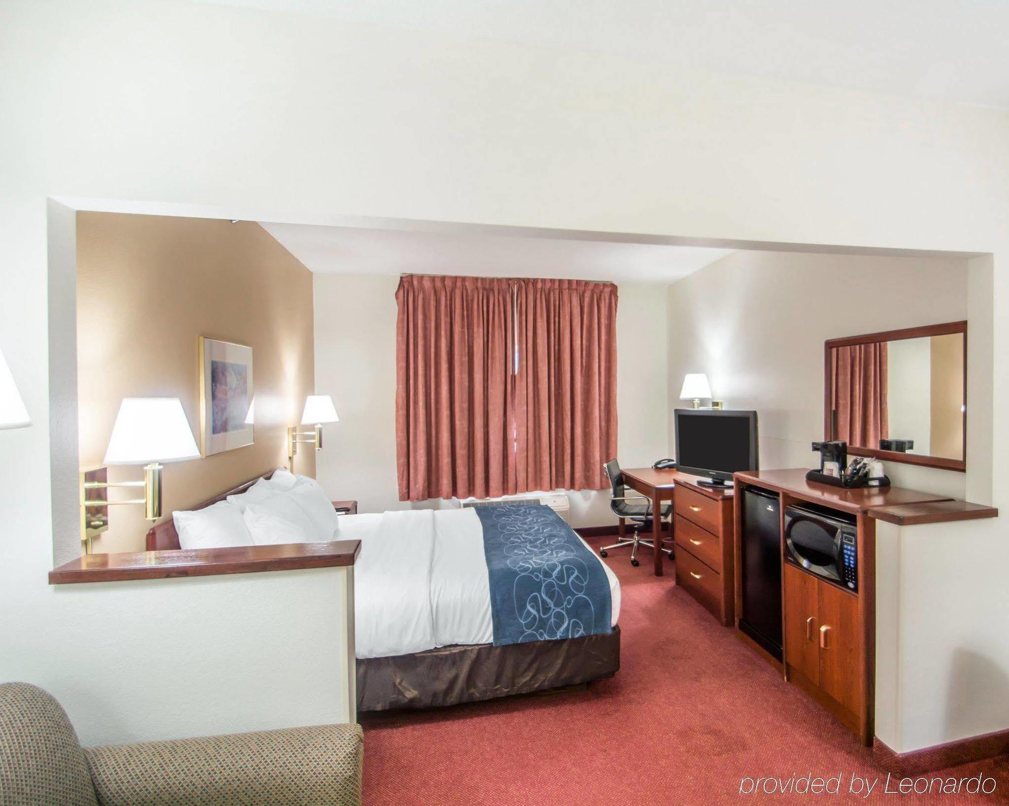 Comfort Suites Rochester Henrietta University Area Zewnętrze zdjęcie